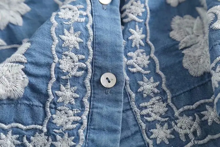 Casey | Elegant vest met geraffineerd borduursel