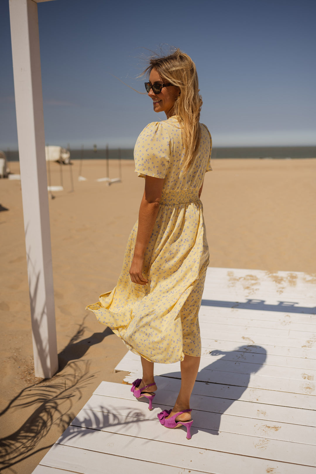 Elise | Bloemenjurk met elegante knoopsluiting