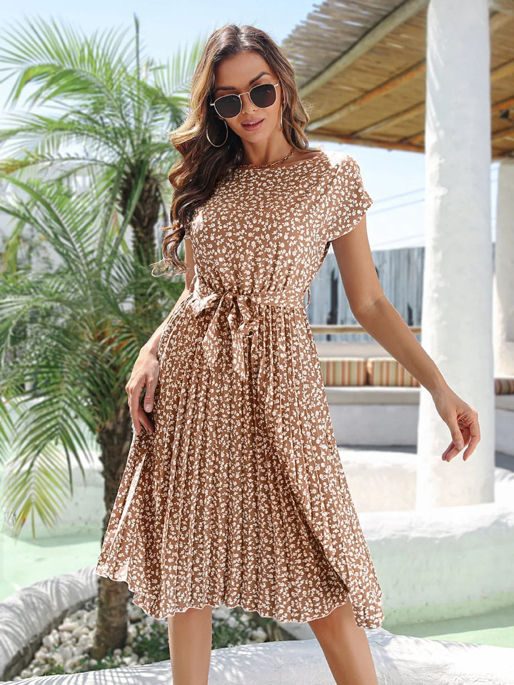 Anette | Trendy jurk met subtiel bloempatroon