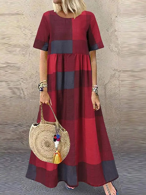 Shena | Tijdloze maxi-jurk met geruite print