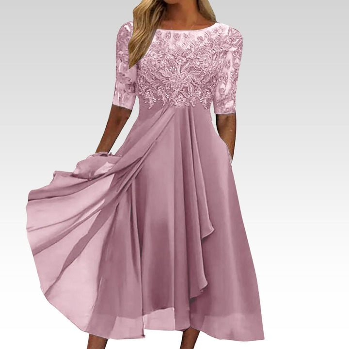 Margarette | Elegante jurk met kantdetails